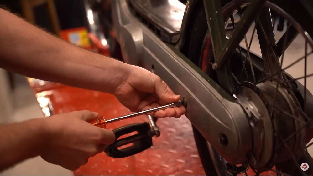 Seitenschützer grau kantig Mono | Piaggio Ciao Seitenschützer grau kantig Mono | Piaggio Ciao