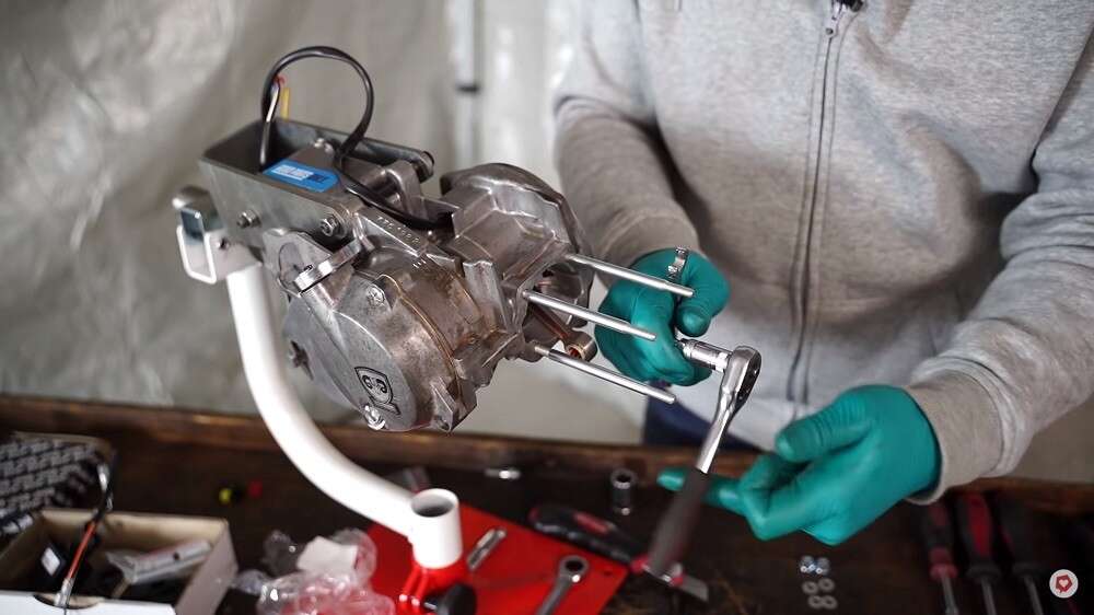 Motorhalter Puch Maxi E50 Motor 2.0 Motorhalter Puch Maxi E50 Motor 2.0