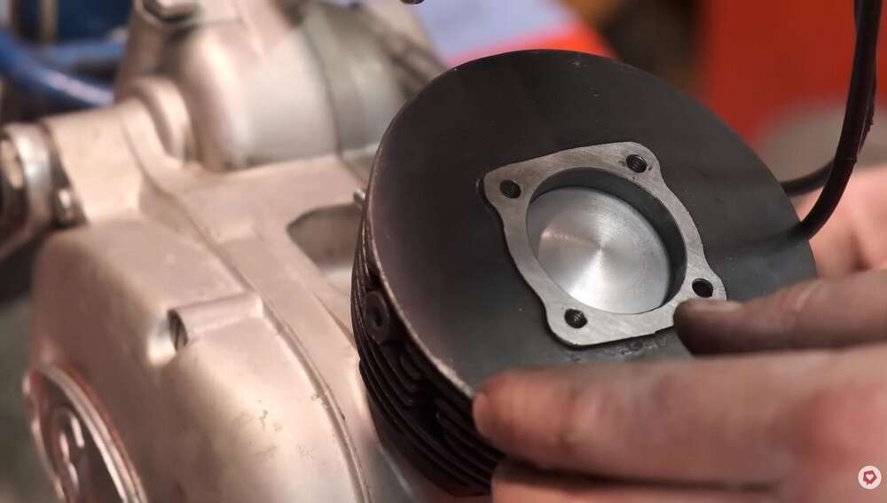 GPO 41 mm Zylinder Sachs 50/3, 50/4 (eckiger Einlass) gebläsegekühlt (DE) GPO 41 mm Zylinder Sachs 50/3, 50/4 (eckiger Einlass) gebläsegekühlt (DE)