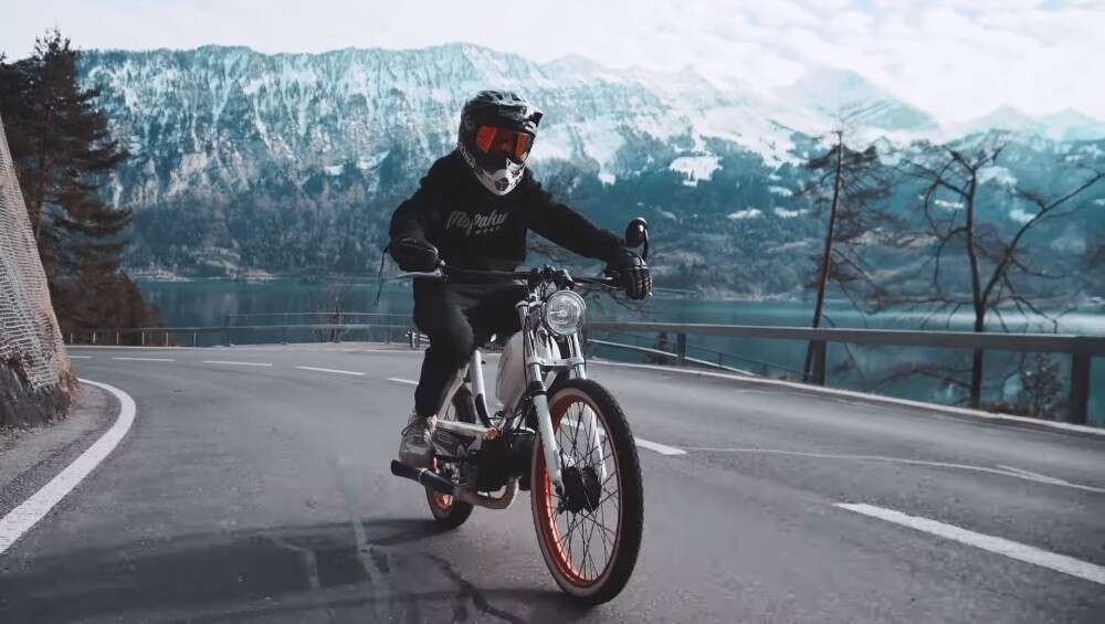 Ohne den Freilauf würden sich die Pedale permanent drehen Ohne den Freilauf würden sich die Pedale permanent drehen