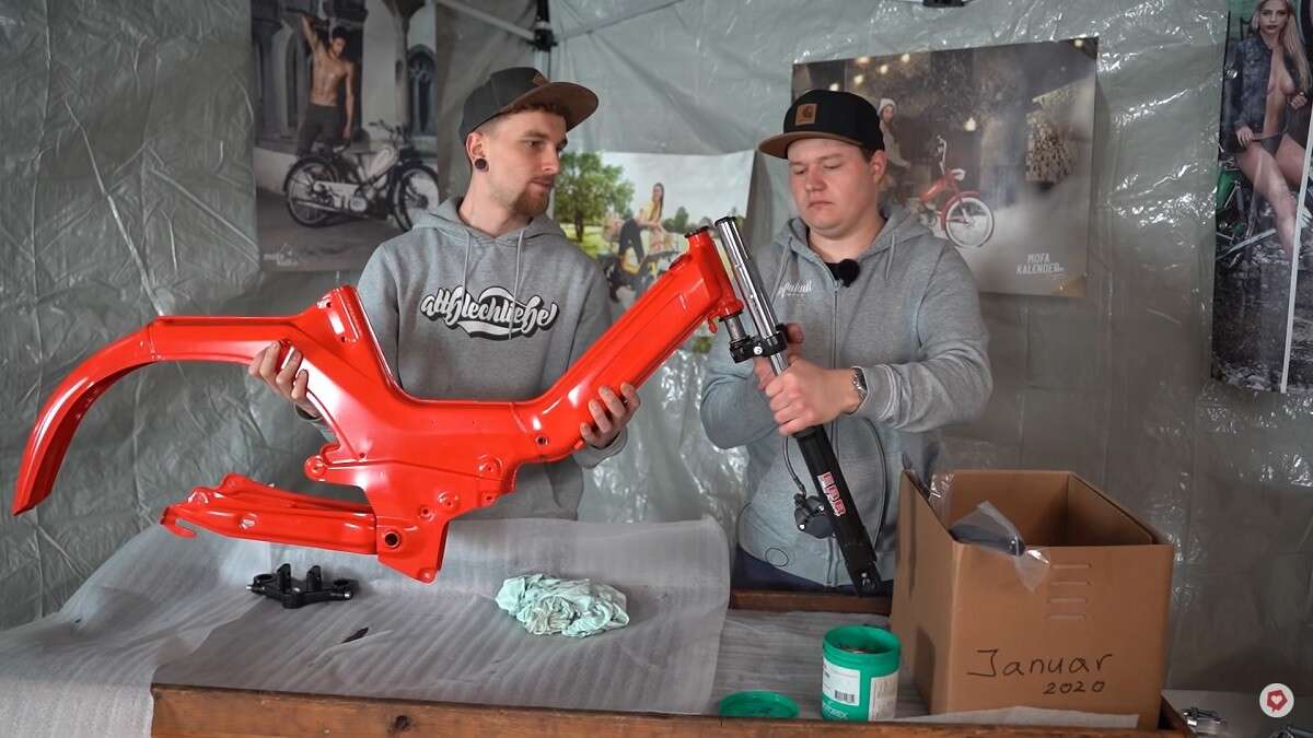 EBR Puch Gabel schwarz, verstärkt EBR Puch Gabel schwarz, verstärkt