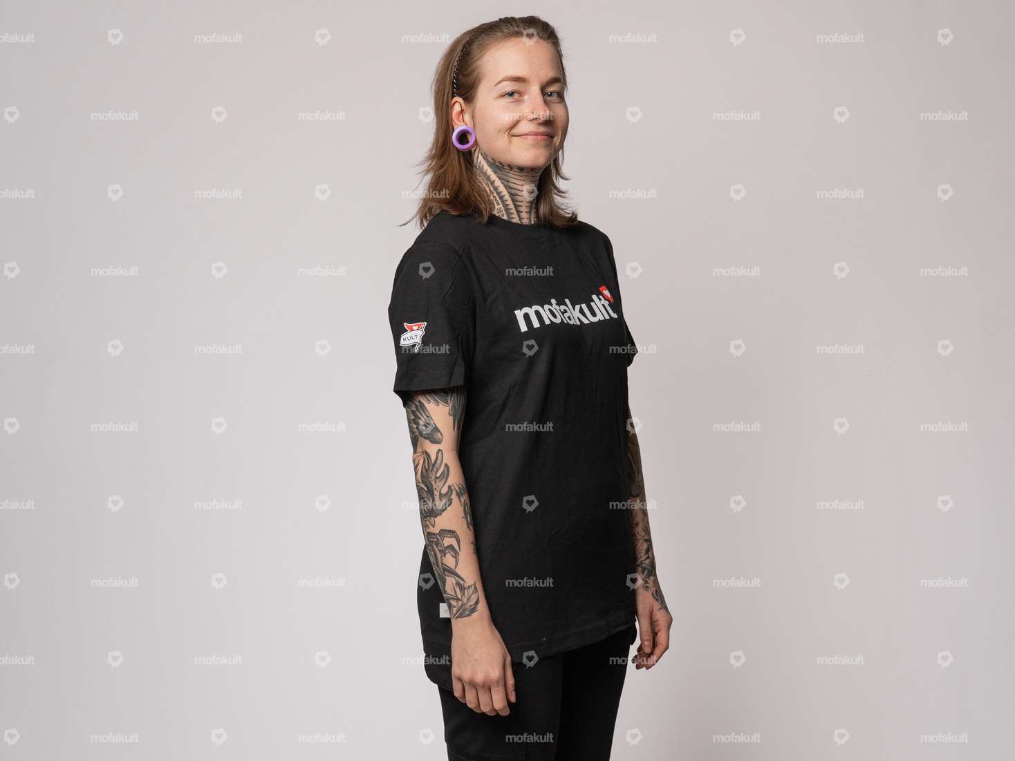 mk-Merch T-Shirt «Herz» UNISEX schwarz Carousel Image 4