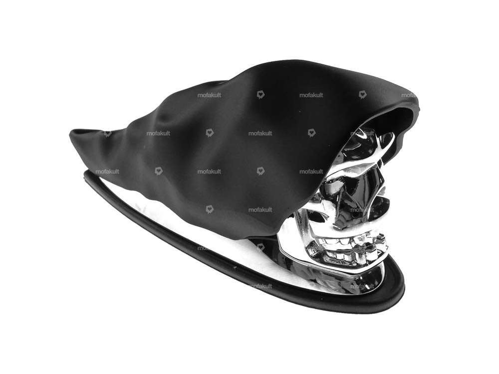 Ornamental figure skull chrome Carousel Image 1