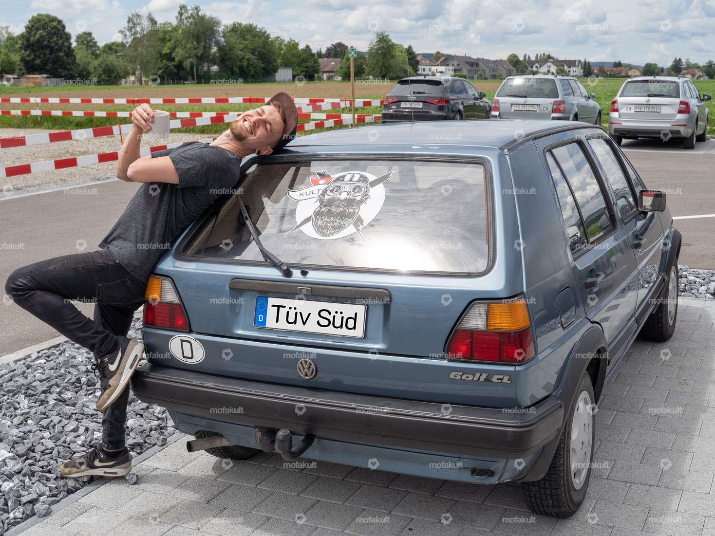 Aufkleber «bärtiger Bernhard» Ø 34 cm Heckscheibe Auto Carousel Image 2