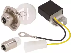 6V Glühbirnen-Set (P26s) mit Leonelli Spannungsregler | Puch 6V Glühbirnen-Set (P26s) mit Leonelli Spannungsregler | Puch